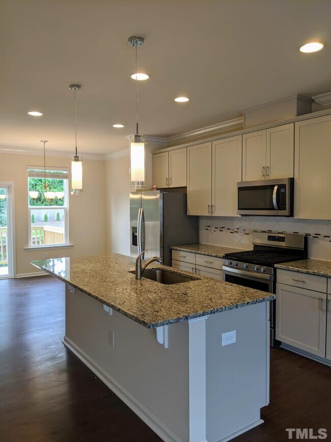 Building Photo - 2260 Red Knot Ln