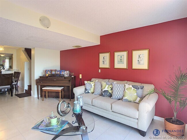 Building Photo - 1090 NW 123rd Ct  816 Miami Fl 33182