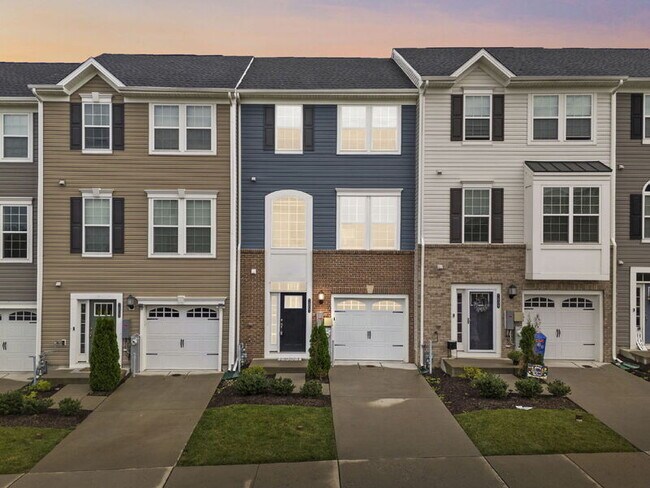 Building Photo - 7807 Petigru Rd