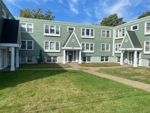 Building Photo - Bayers Road Apartments