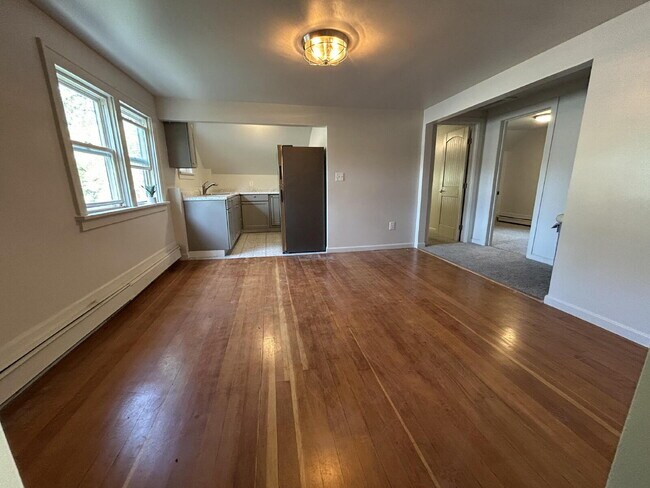 Foto del edificio - "Charming 2-Bedroom Haven in the Heart of ...