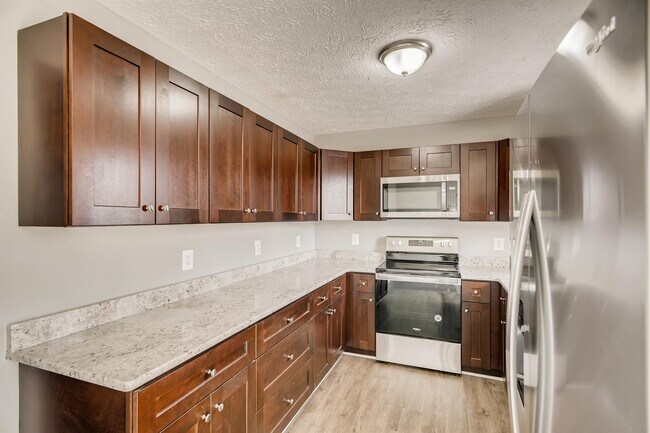 Building Photo - 657 Harr Park Ct