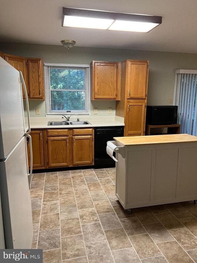 Foto del edificio - Welcome to Lake of the Woods!  An amazing community!