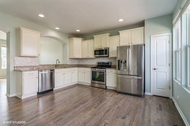 Building Photo - 3183 Coral Ln