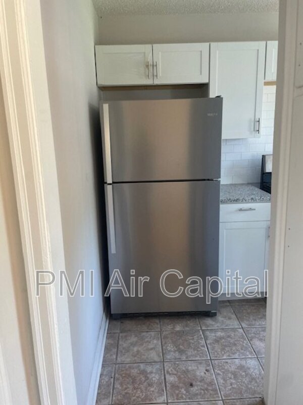 Foto del edificio - 6421 E Cottonwood Ln