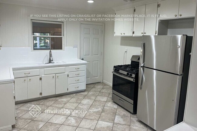 Foto del edificio - 909 Cottage Dr