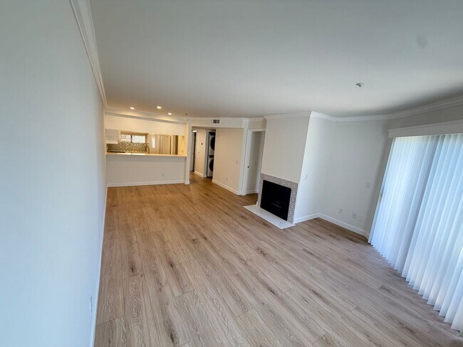 Foto del edificio - Cozy 2 Bedroom 1 Bath Unit