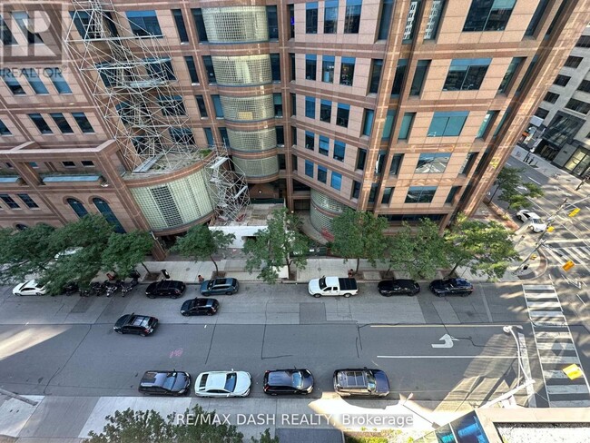 Building Photo - 38 Grenville St