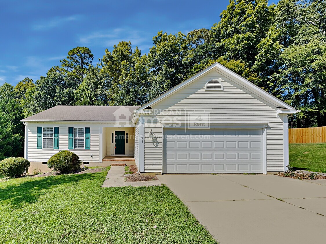 192 Brookstone Drive House Rental in Mount Holly, NC