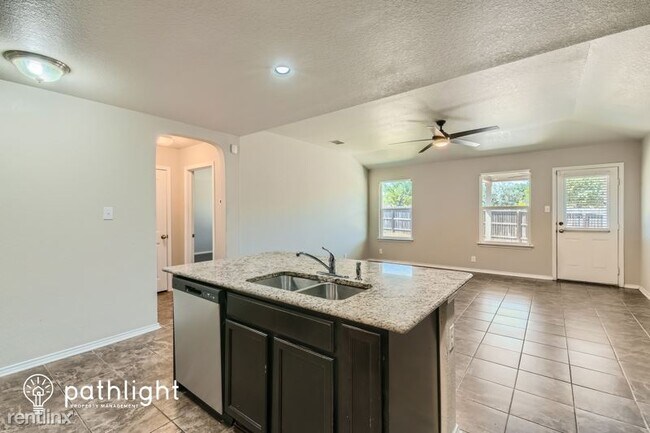 Building Photo - 5 br, 2.5 bath House - 15305 Cooks Petrel ...