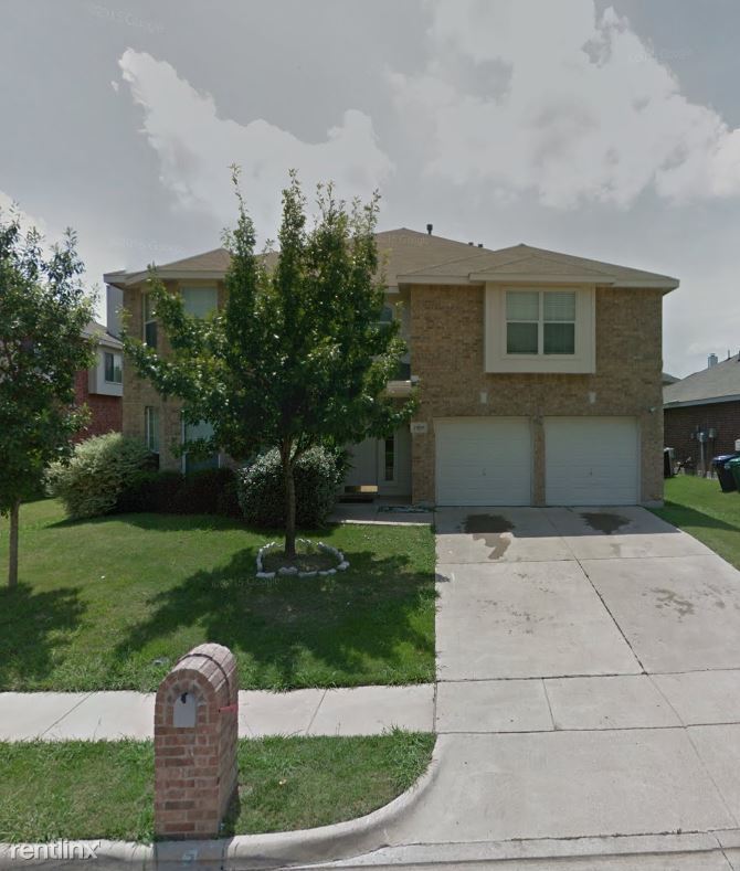 Primary Photo - 4 br, 2.5 bath House - 7100 Livingston Dr