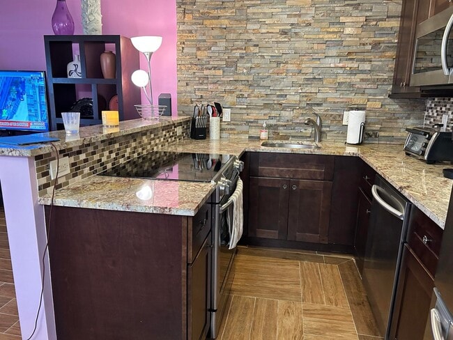 Foto del edificio - 3070 Cornwall D