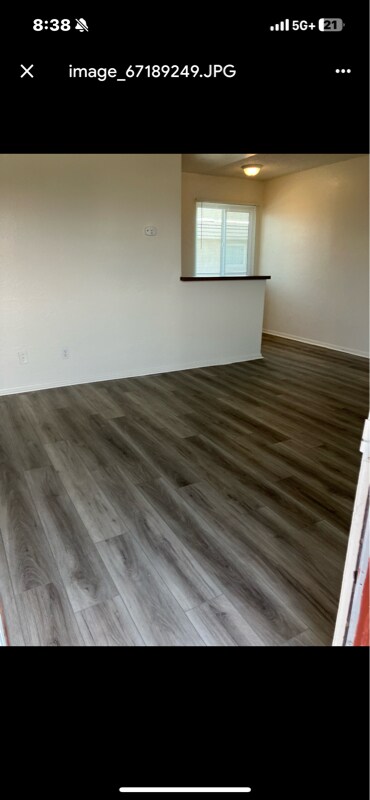 Foto del edificio - 38104 11th St E