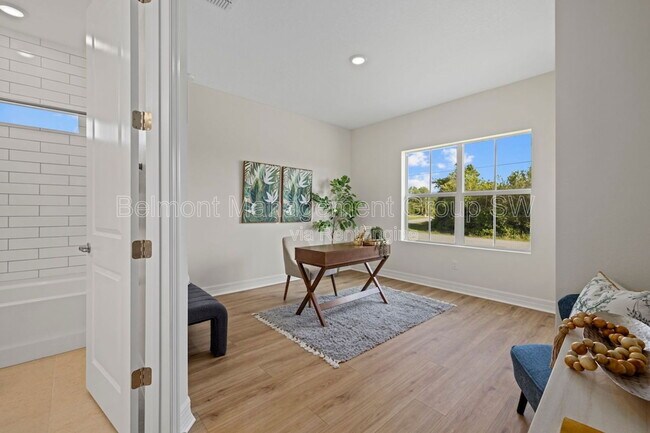 Foto del edificio - 1293 Preston St