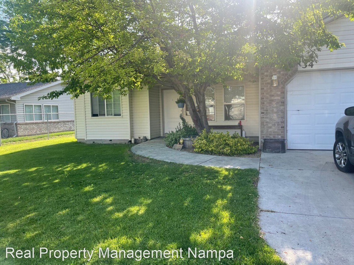3 br, 2 bath House 34 N. Fairview St. House Rental in Nampa, ID