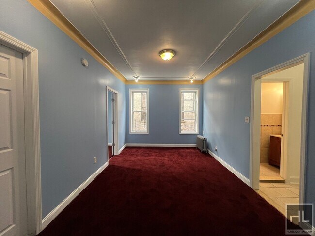 Building Photo - ROCKAWAY PARKWAY