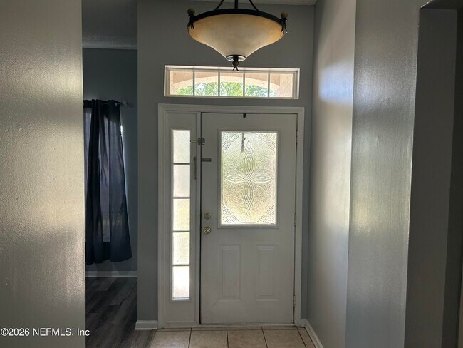 Foto del edificio - 1804 Northglen Cir