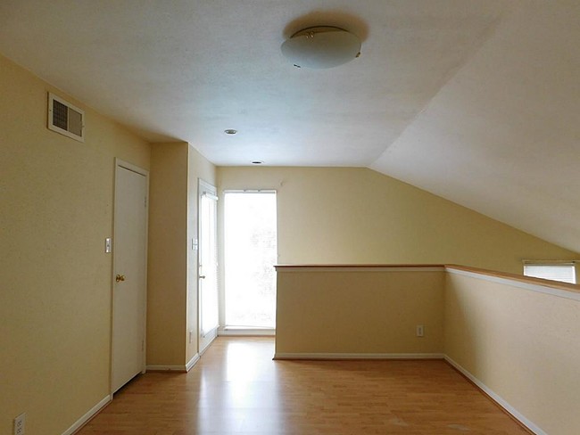 Foto del edificio - 10855 Meadowglen Ln