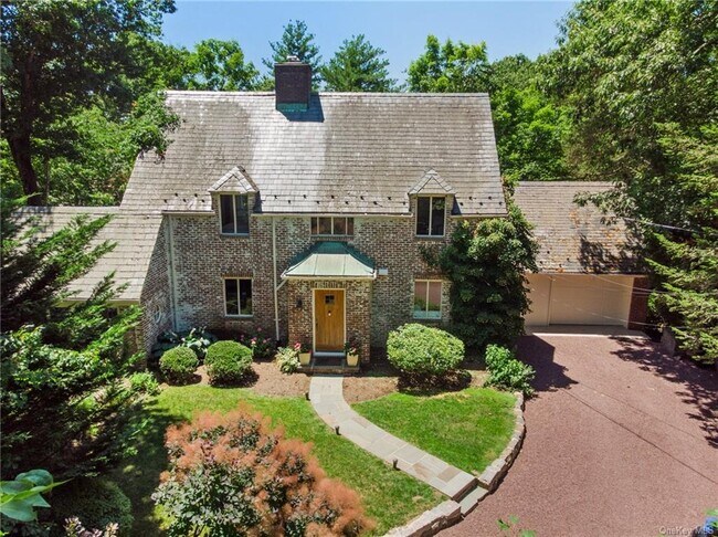 Foto del edificio - 4 Boulder Brae Ln