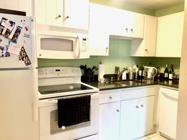 Foto del edificio - 57 Appleton St