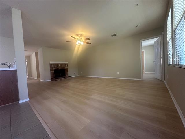 Building Photo - 2811 Prairie Ct