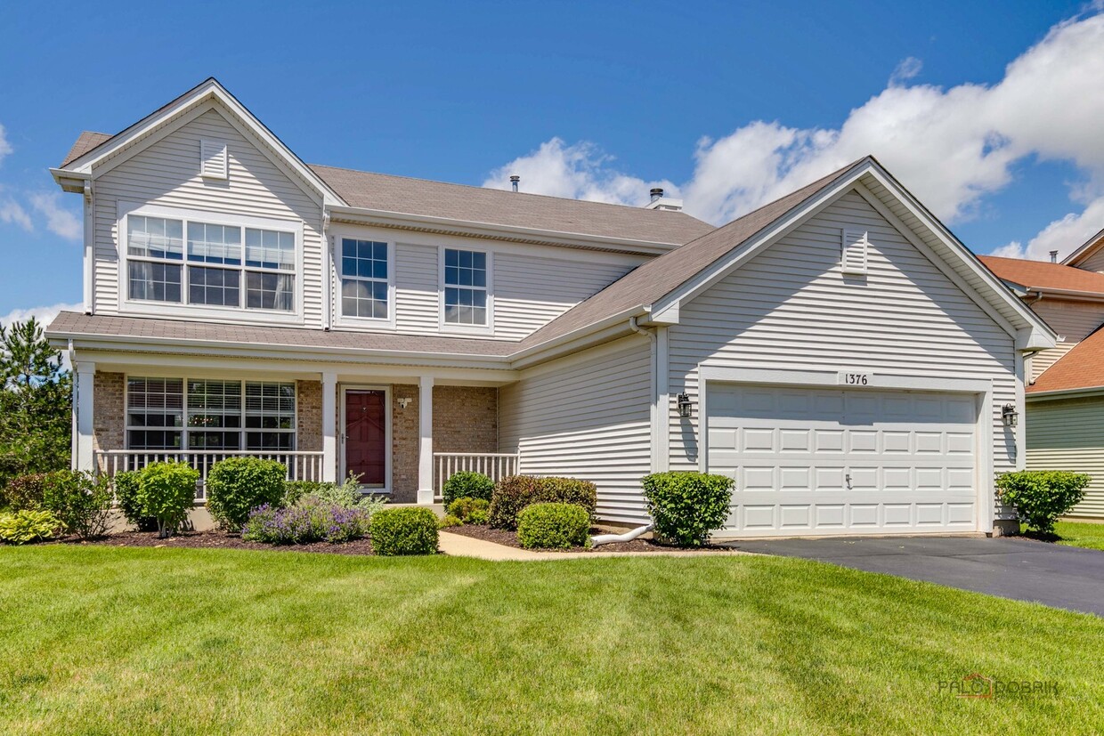 Primary Photo - 1376 Tess Ln