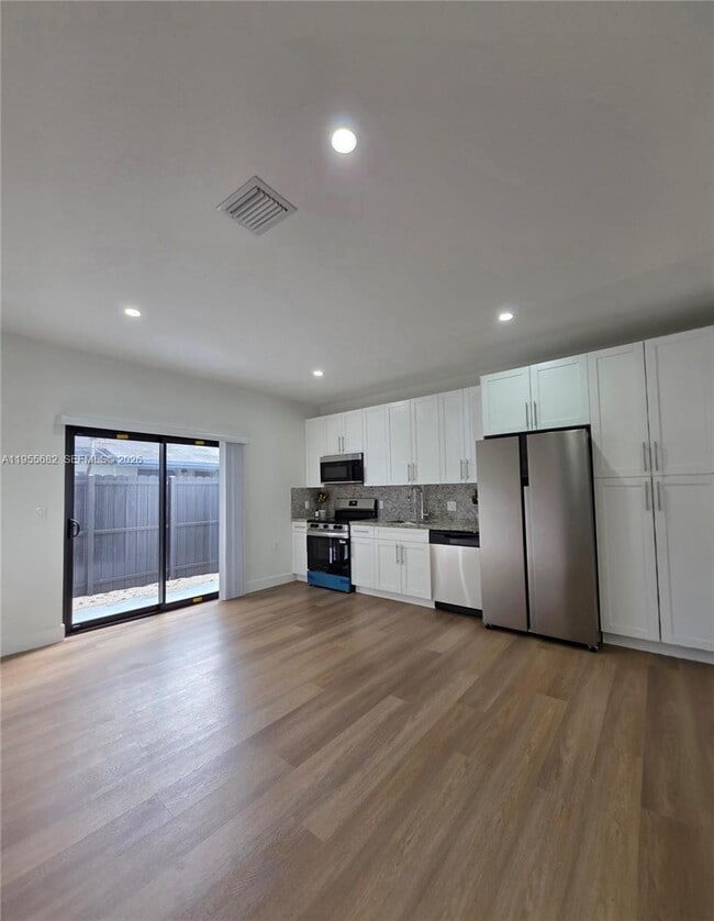 Foto del edificio - 1313 NW 6th Ave