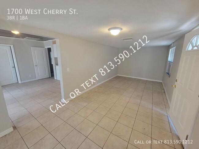 Building Photo - 1700 W Cherry St