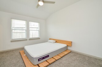 Building Photo - 2804 Wingmore Ln