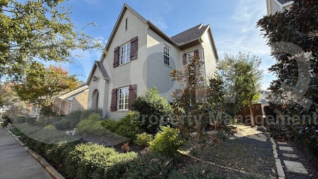 Building Photo - 2208 Broken Gate Rd