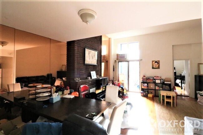 Building Photo - 60 West 85th Street