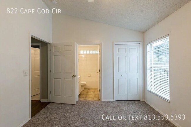 Foto del edificio - 822 Cape Cod Cir