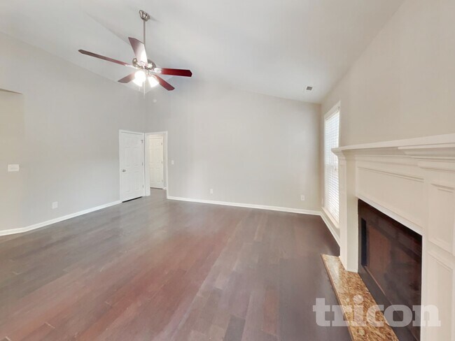 Building Photo - 50 Atherton Dr