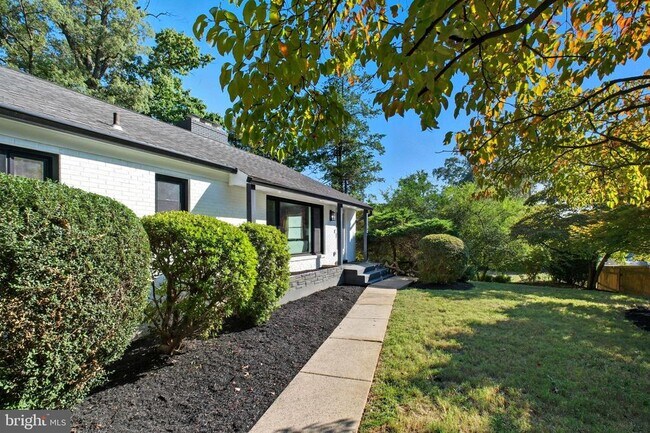 Foto del edificio - 2539 Gallows Rd