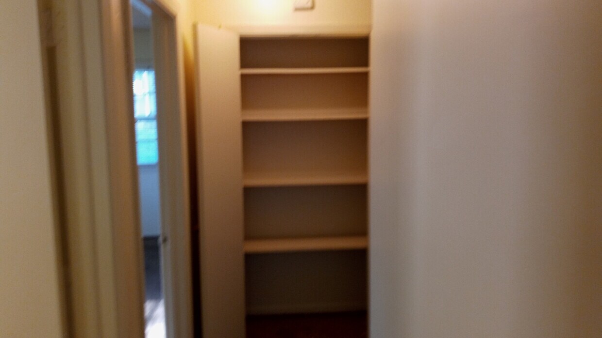 Foto del edificio - 2217 N 56th Ter