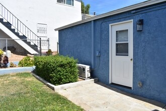 Building Photo - 4006-4008 Delta St