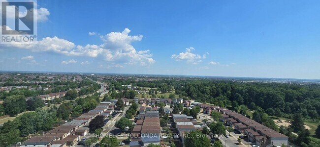 Building Photo - 160-1160 Alton Towers Cir