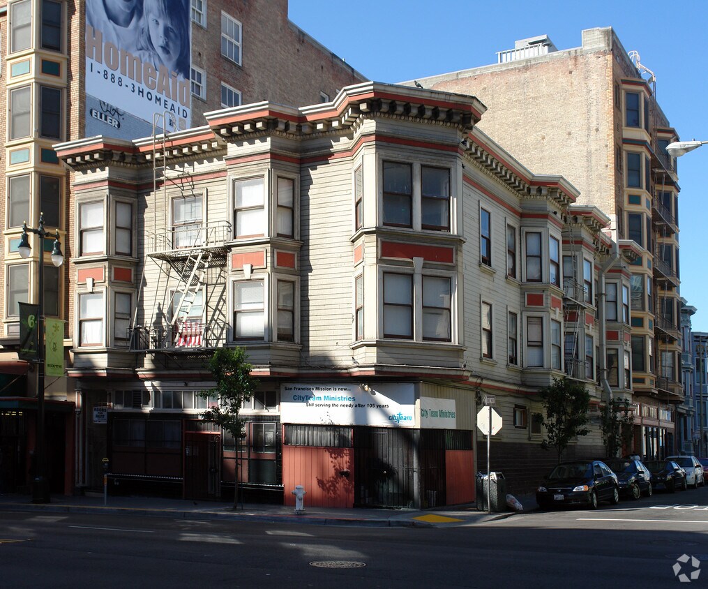 Foto del edificio - The Dudley Apartments