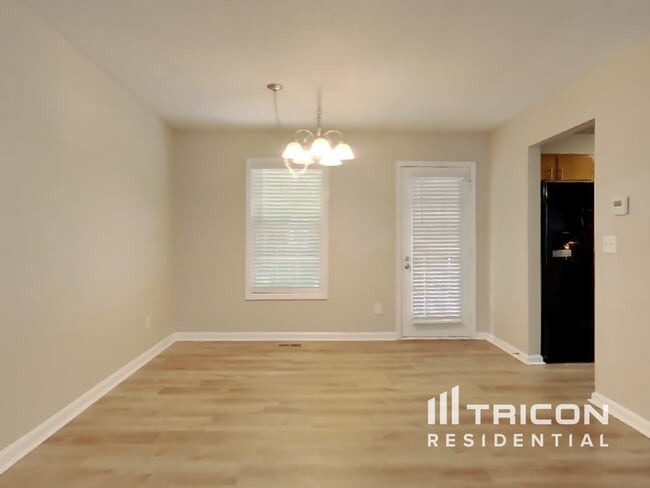 Foto del edificio - 108 Ivy Crest Dr