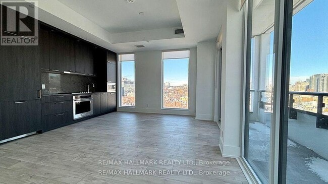 Building Photo - 115 Denison Ave