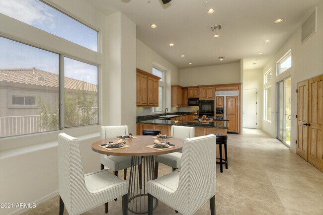 Foto del edificio - 11613 N 120th St
