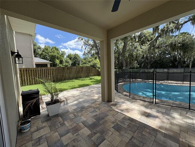 Building Photo - 5822 Tulip Flower Dr