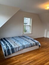 Building Photo - 104R Homes Ave