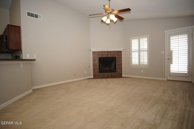 Building Photo - 1471 Lanza Del Sol Ln