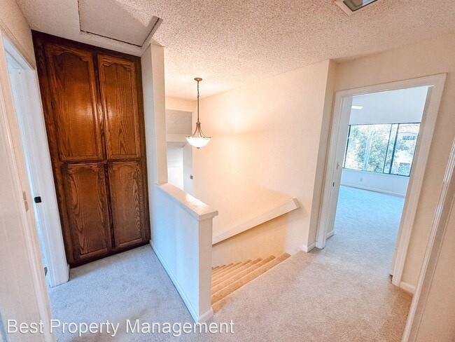 Building Photo - 3 br, 2.5 bath House - 3160 Paseo Robles