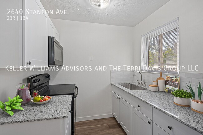 Foto del edificio - 2640 Stanton Ave