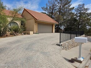 Building Photo - 4716 Sir Gareth Dr