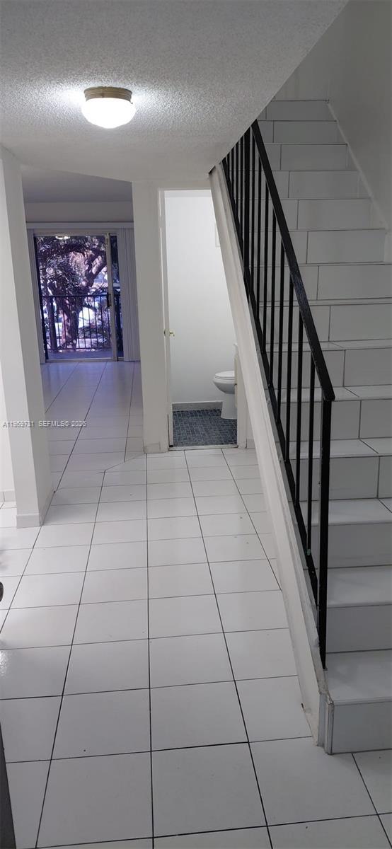 Building Photo - 140 NW 87th Ave