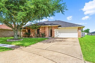 Building Photo - 13515 Gospel Way