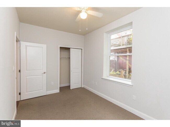 Building Photo - 931 N 19th St